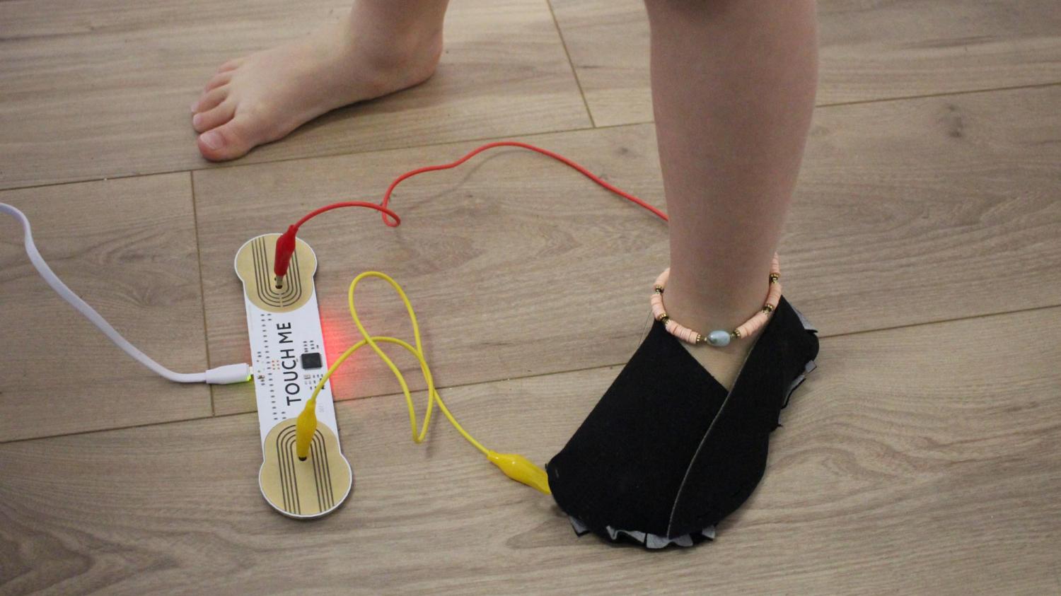 e-Dancing Shoes