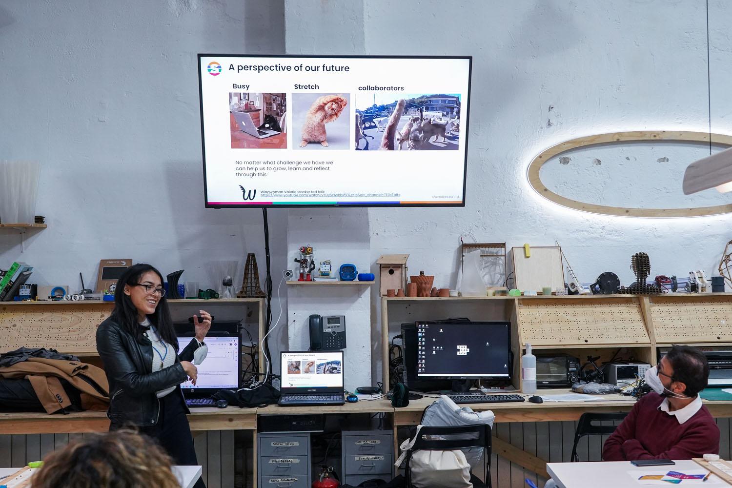 Adriana presenting the gift weave